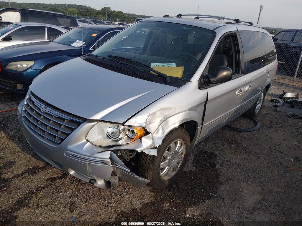 2C8GP64L05R548173 2005 CHRYSLER TOWN & COUNTRY photo no. 2