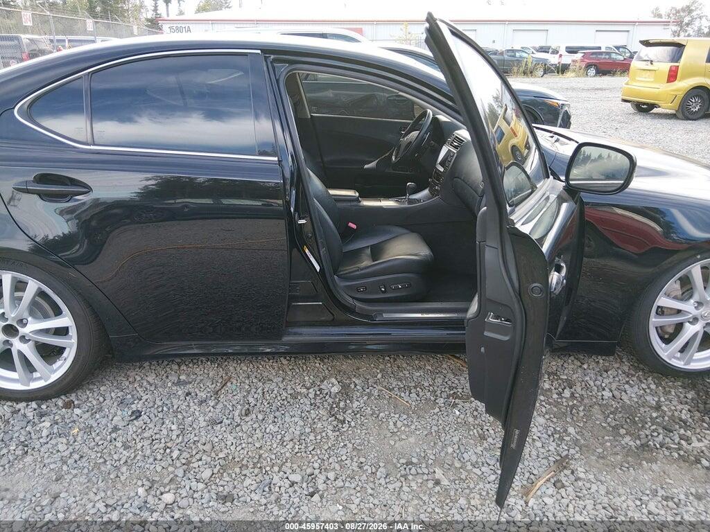 JTHBE262965005657 2006 LEXUS IS 350 photo no. 5