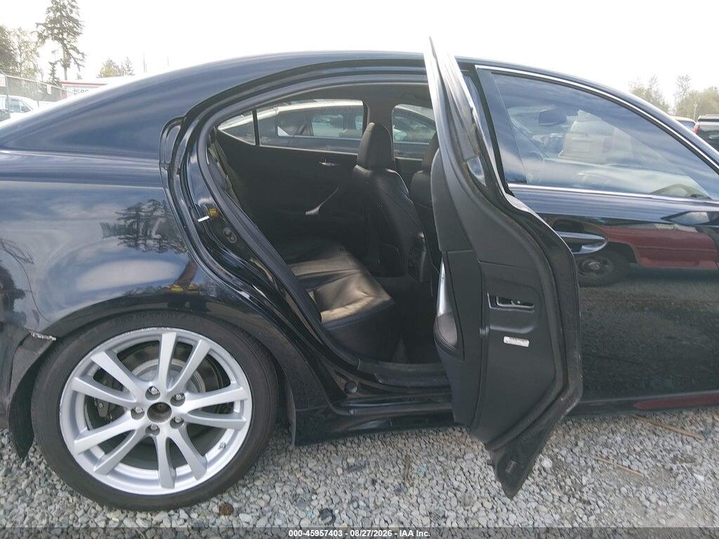 JTHBE262965005657 2006 LEXUS IS 350 photo no. 8