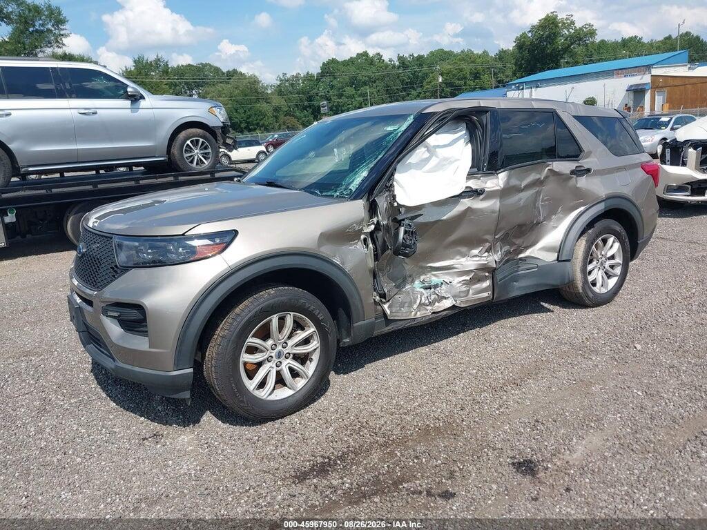 1FM5K8AB1NGB86155 2022 FORD POLICE INTERCEPTOR UTILITY photo no. 2
