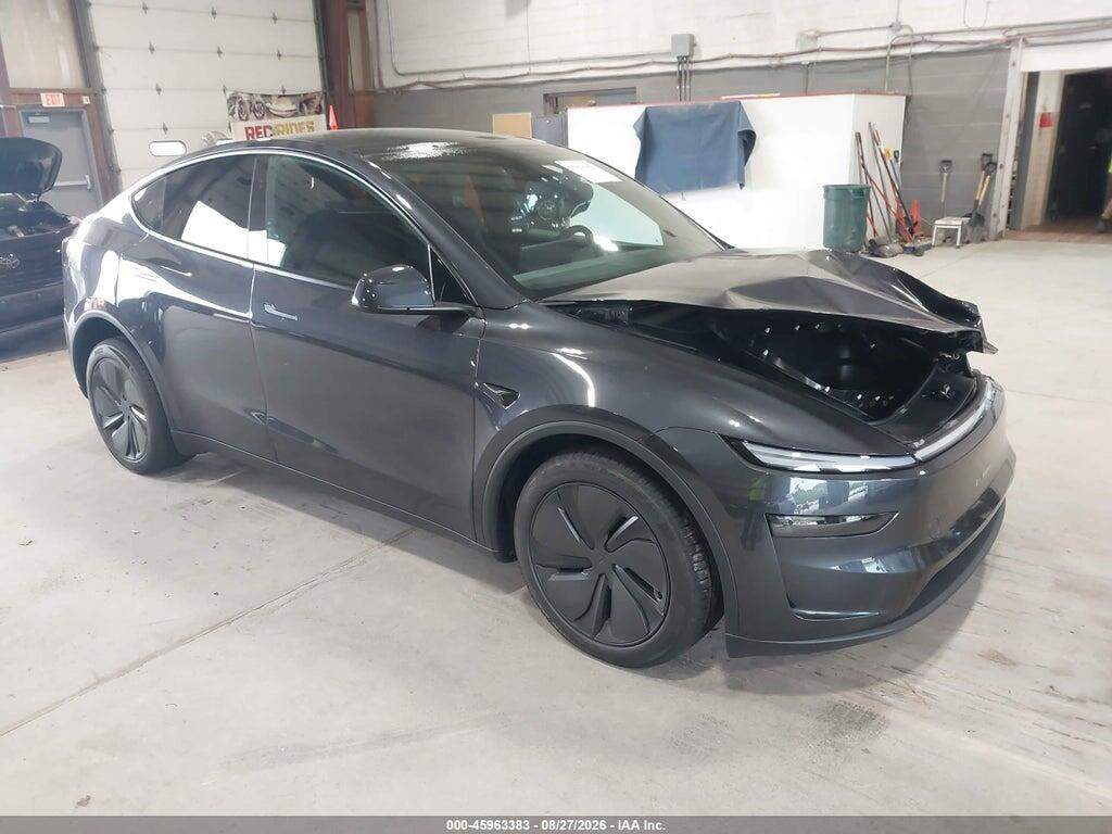 2026 TESLA MODEL Y 7SAYGAEE1TF676118