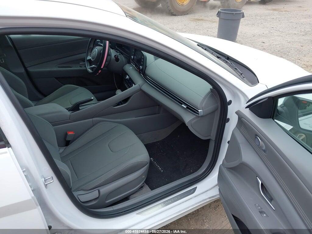 KMHLM4DG5SU063988 2025 HYUNDAI ELANTRA photo no. 5