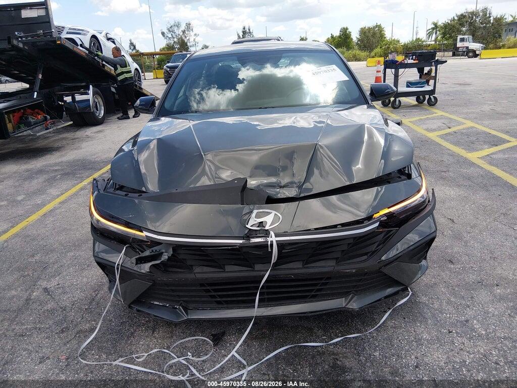 KMHLM4DG0SU986086 2025 HYUNDAI ELANTRA photo no. 11