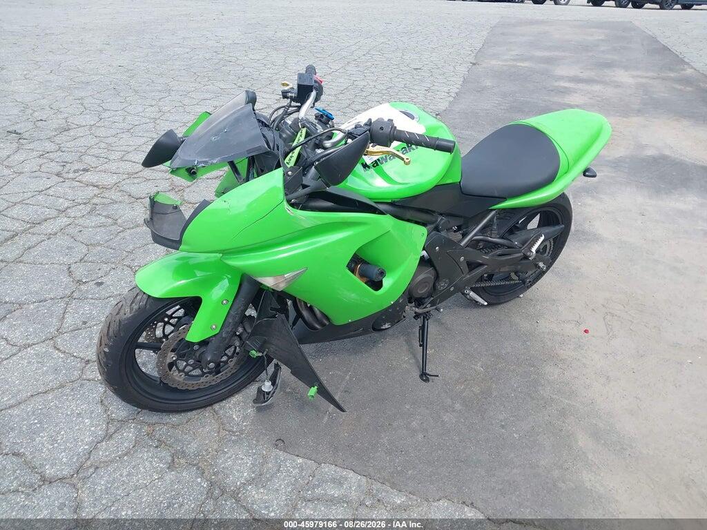 JKAEXEA128A040229 2008 KAWASAKI EX650 photo no. 2
