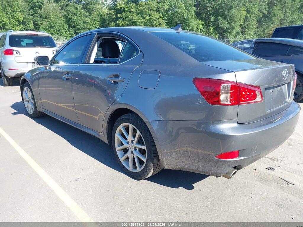 JTHCF5C25C2035923 2012 LEXUS IS 250 photo no. 3