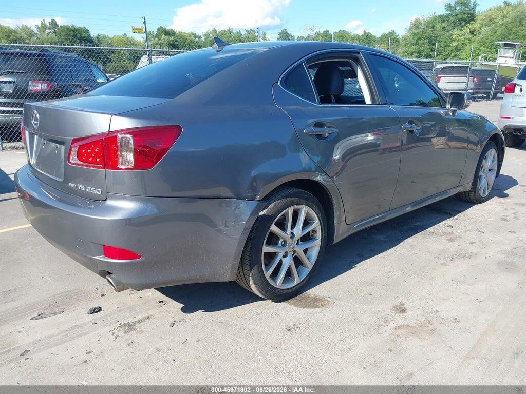 JTHCF5C25C2035923 2012 LEXUS IS 250 photo no. 4