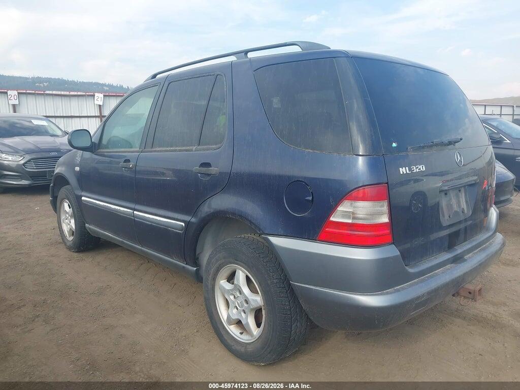4JGAB54E5XA082020 1999 MERCEDES-BENZ ML 320 photo no. 3