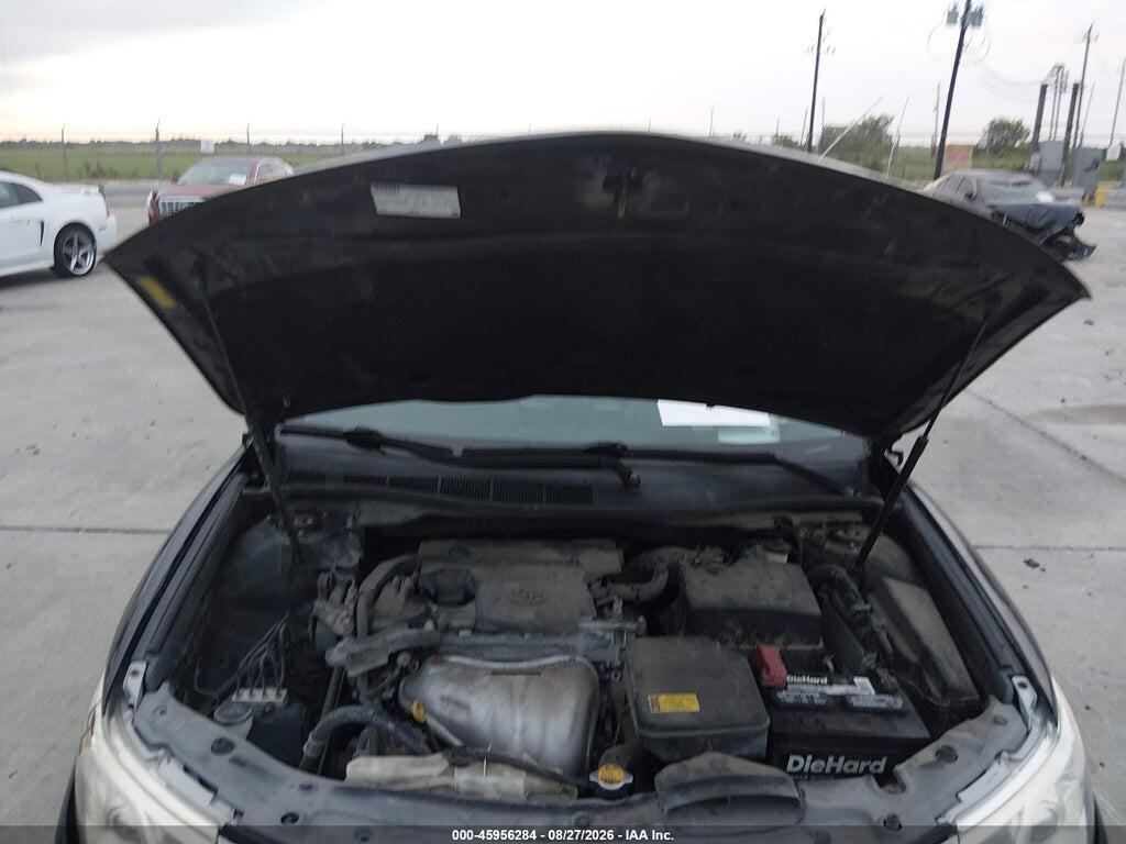 4T1BF1FK7CU006067 2012 TOYOTA CAMRY photo no. 10