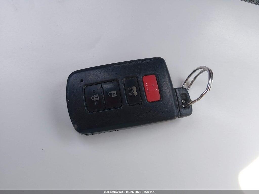 4T1BK1FK9CU525066 2012 TOYOTA CAMRY photo no. 11