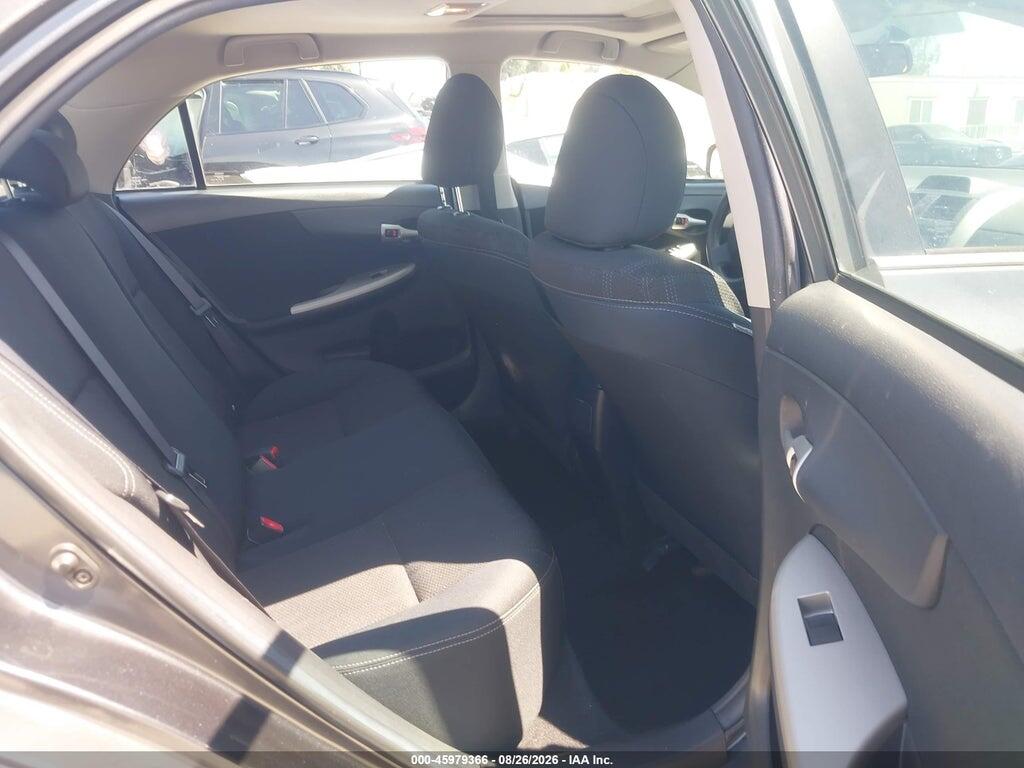 2T1BU4EE0CC903073 2012 TOYOTA COROLLA photo no. 8