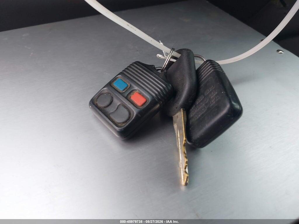 1FMZU73EX2UB70255 2002 FORD EXPLORER photo no. 11