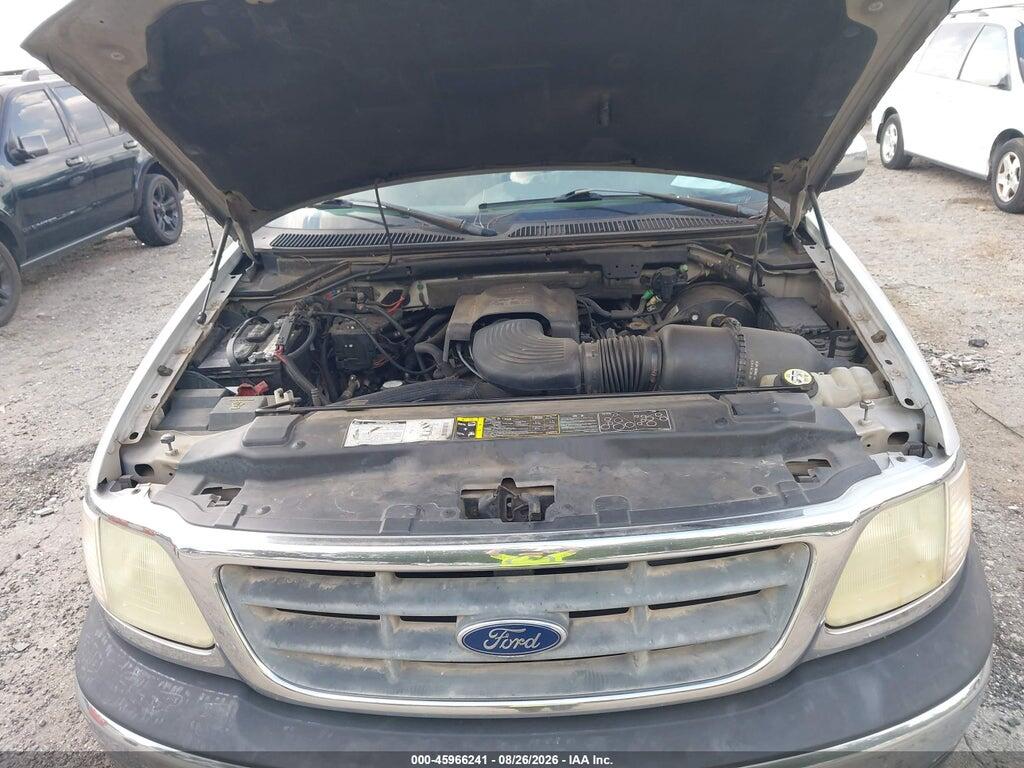 1FTRW07672KE13461 2002 FORD F-150 photo no. 10