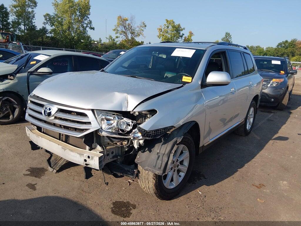 5TDBK3EH8CS167808 2012 TOYOTA HIGHLANDER photo no. 2