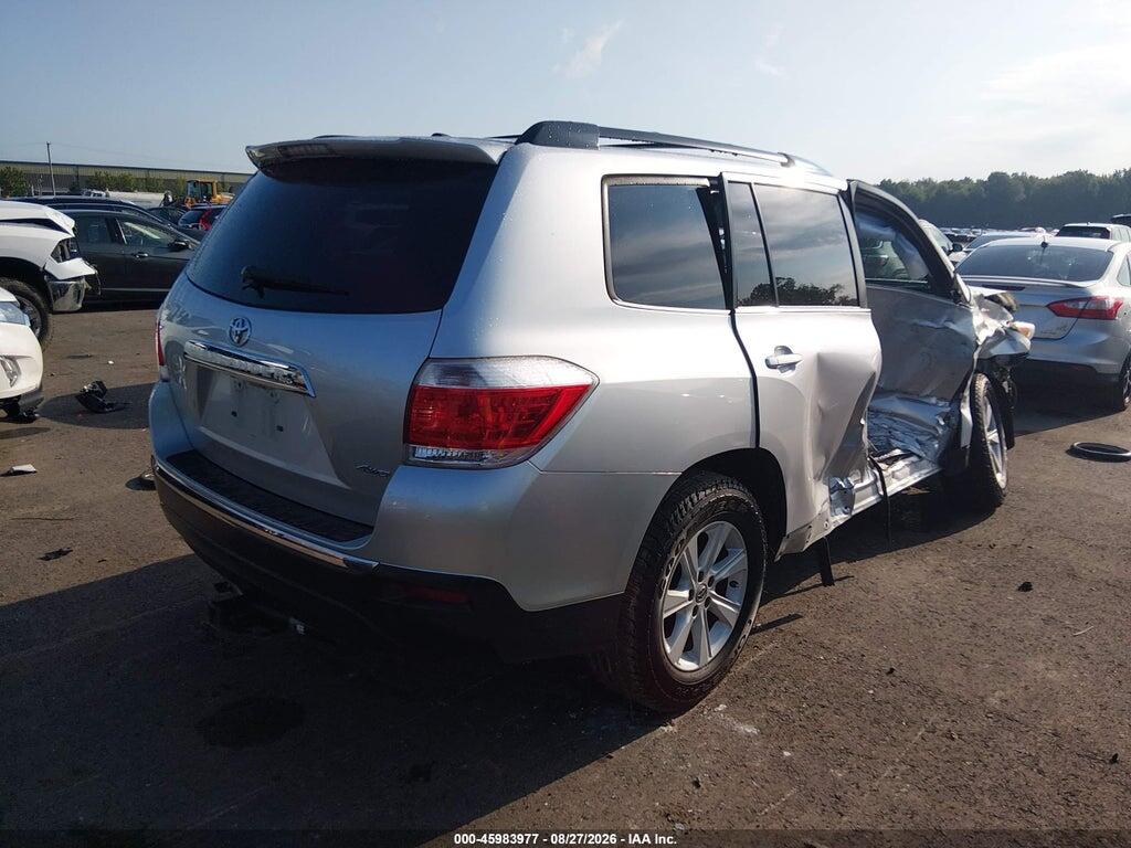 5TDBK3EH8CS167808 2012 TOYOTA HIGHLANDER photo no. 4
