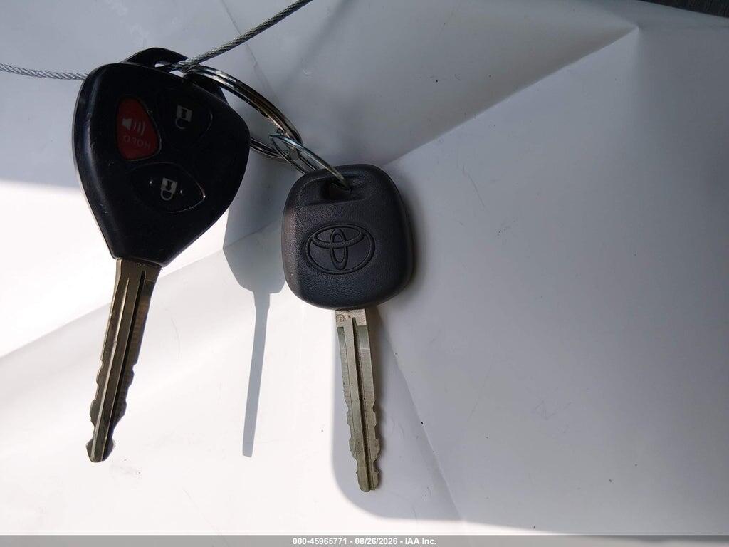 2T3ZF4DV6CW138788 2012 TOYOTA RAV4 photo no. 11