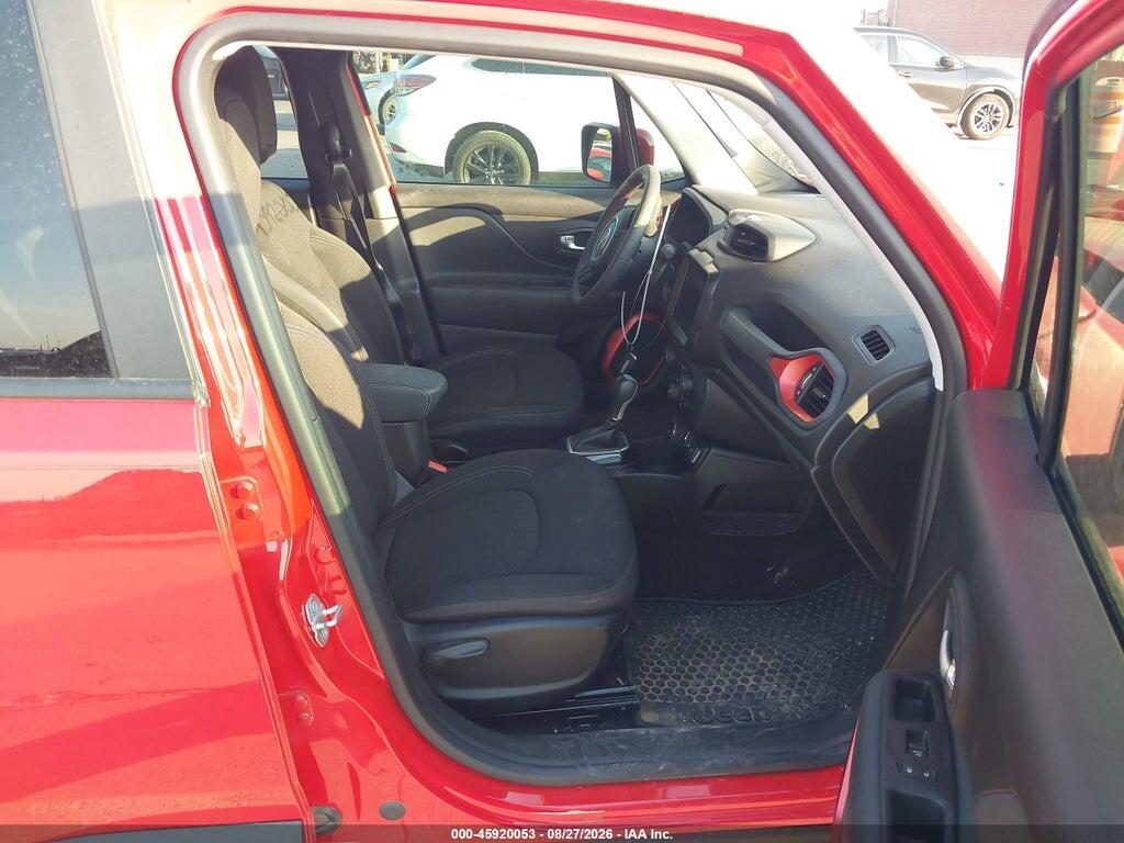 ZACNJDB14NPN50946 2022 JEEP RENEGADE photo no. 5