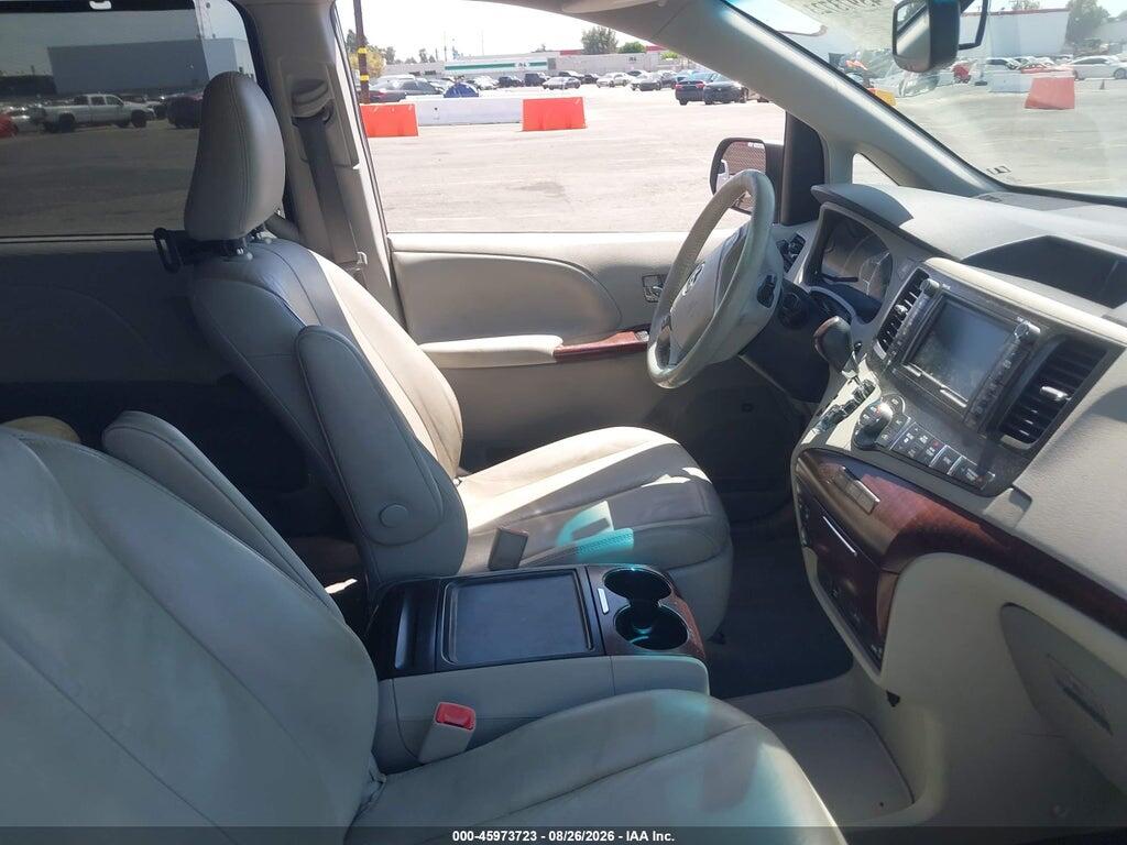 5TDYK3DCXCS231895 2012 TOYOTA SIENNA photo no. 5