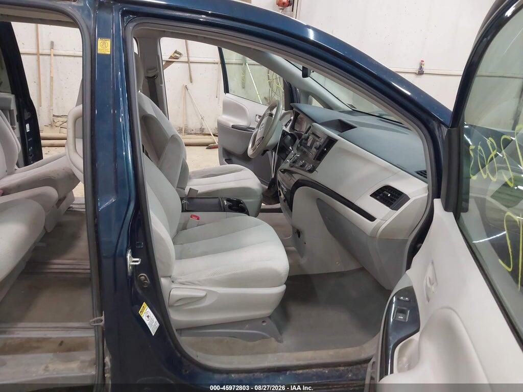 5TDKK3DC8CS274427 2012 TOYOTA SIENNA photo no. 5