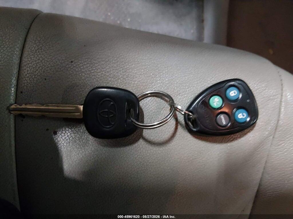 5TDKA3DC7CS014085 2012 TOYOTA SIENNA photo no. 11