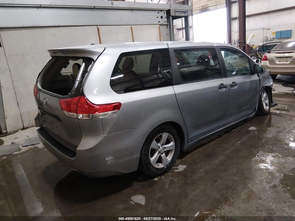 5TDKA3DC7CS014085 2012 TOYOTA SIENNA photo no. 4