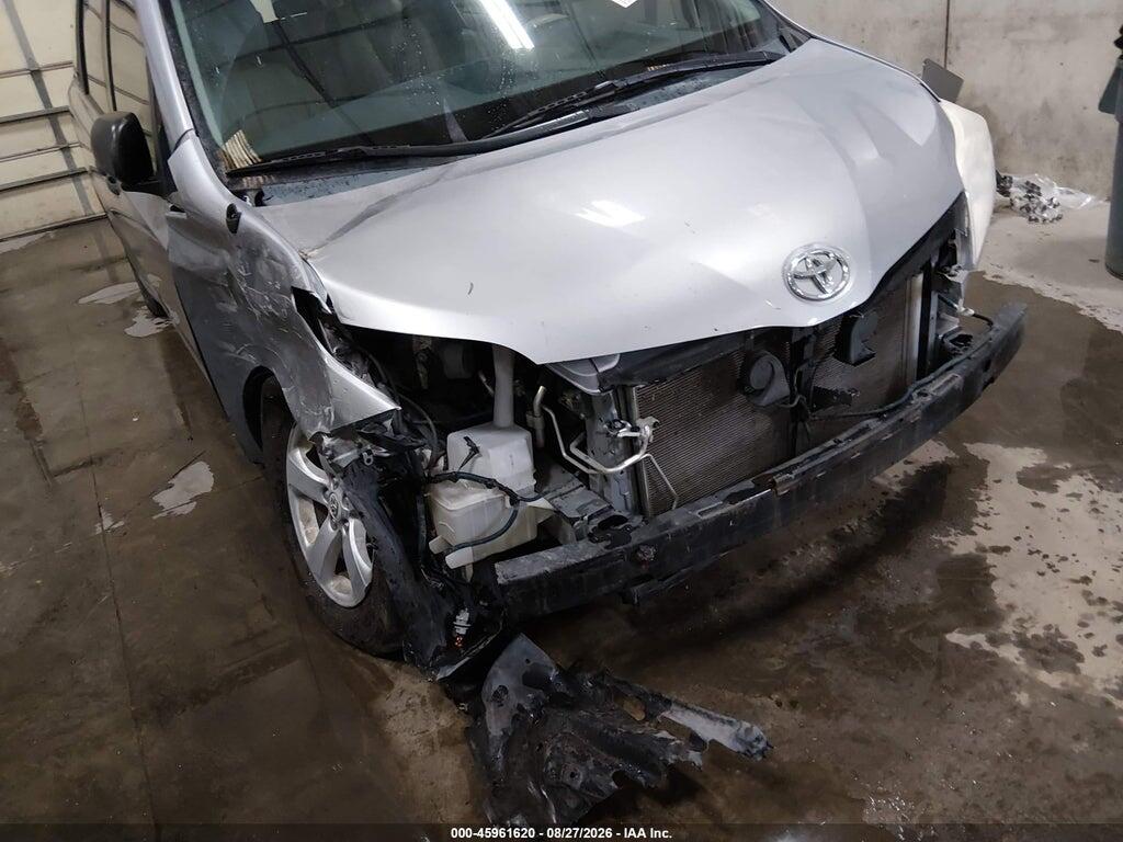 5TDKA3DC7CS014085 2012 TOYOTA SIENNA photo no. 6