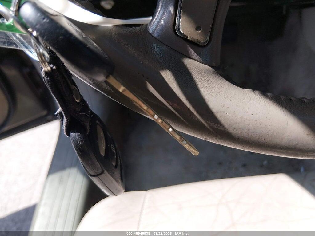 1G6KD54Y01U110215 2001 CADILLAC DEVILLE photo no. 11