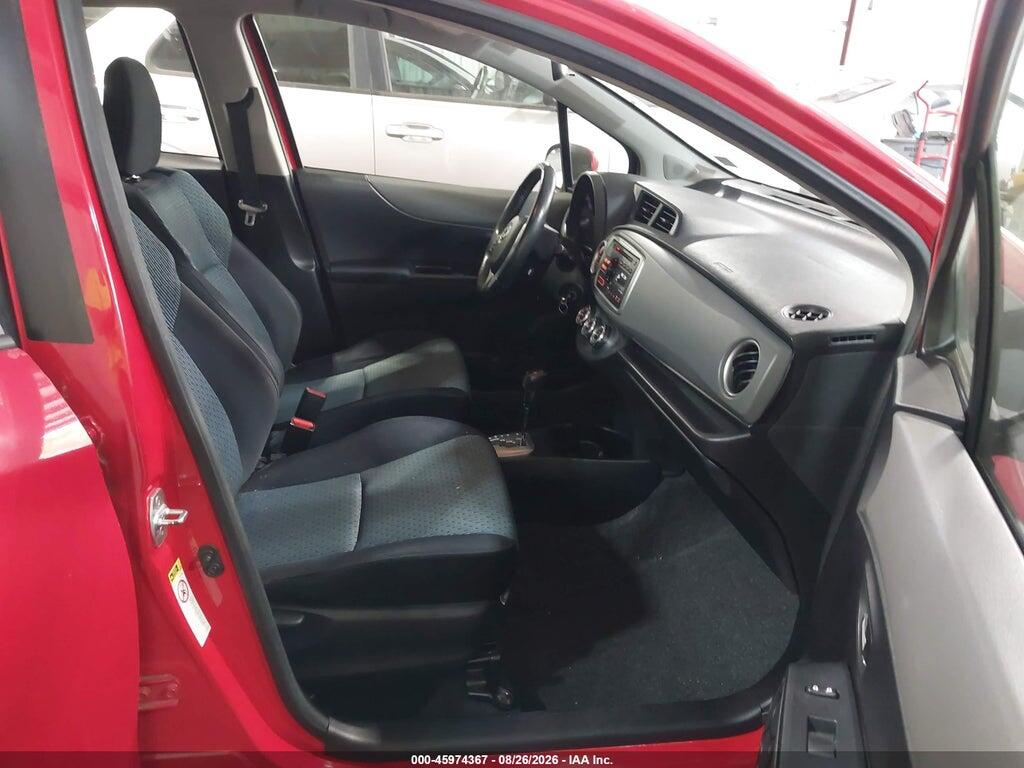 JTDKTUD39CD532808 2012 TOYOTA YARIS photo no. 5