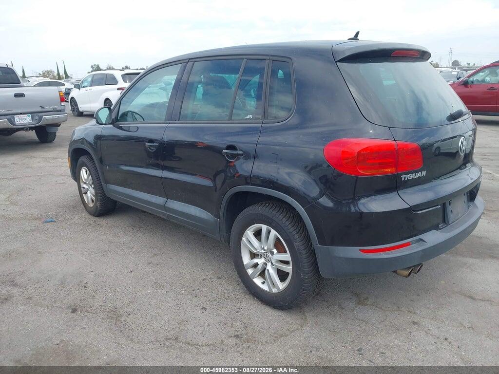 WVGBV7AX5CW605238 2012 VOLKSWAGEN TIGUAN photo no. 3