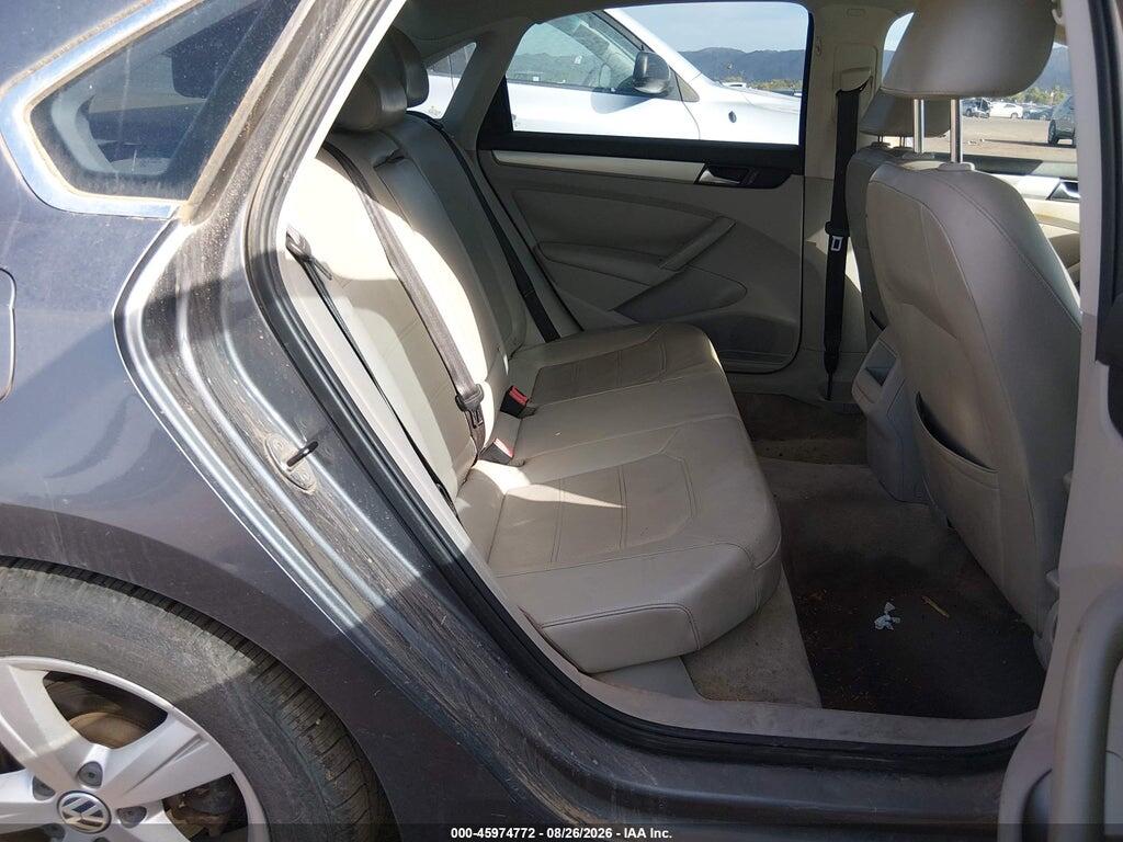 1VWBP7A32CC047746 2012 VOLKSWAGEN PASSAT photo no. 8