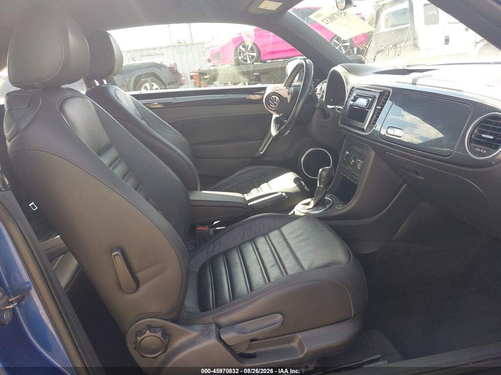 3VWVA7AT4CM625889 2012 VOLKSWAGEN BEETLE photo no. 5