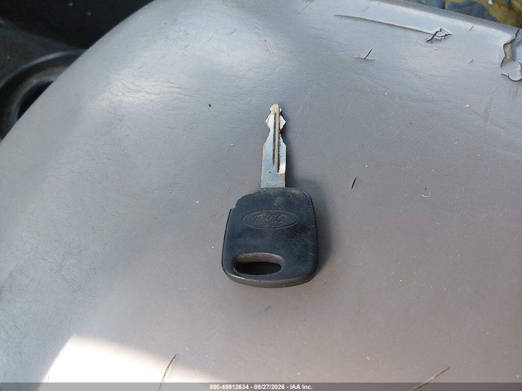 1FTRW08L81KF96016 2001 FORD F-150 photo no. 11