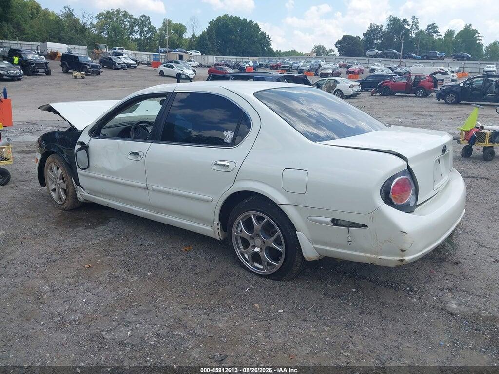 JN1DA31D92T450218 2002 NISSAN MAXIMA photo no. 3