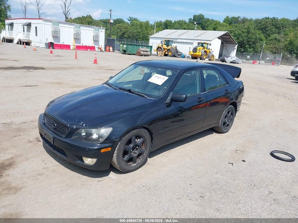 JTHBD182410030899 2001 LEXUS IS 300 photo no. 2