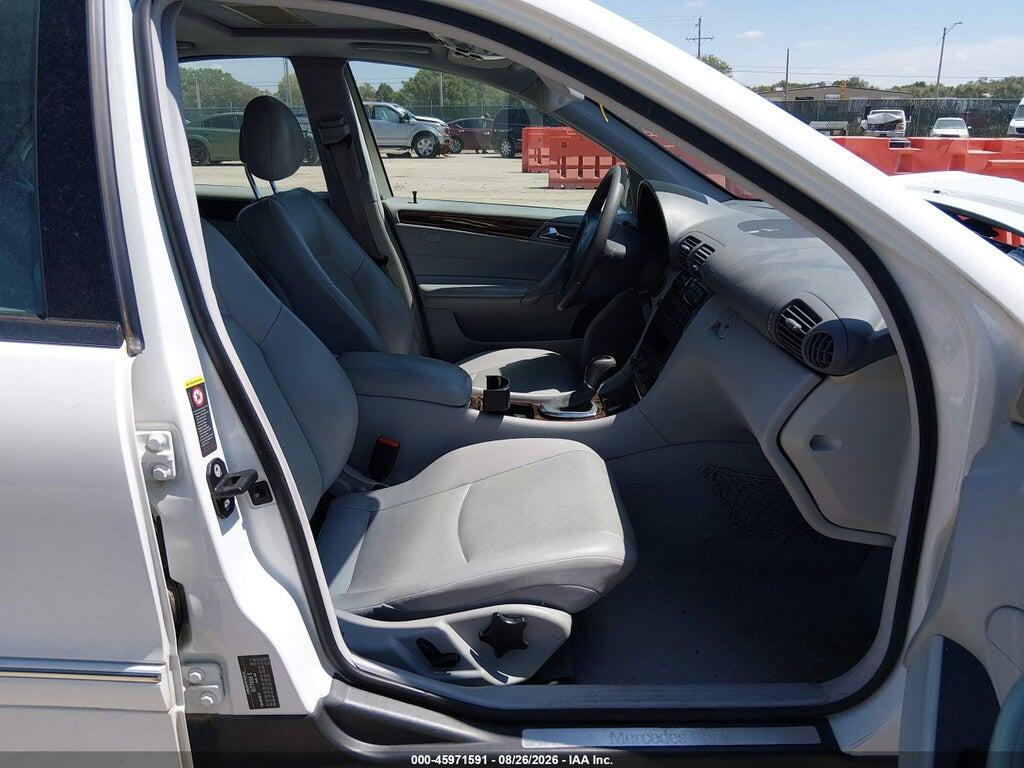 WDBRF61JX1F078668 2001 MERCEDES-BENZ C 240 photo no. 5