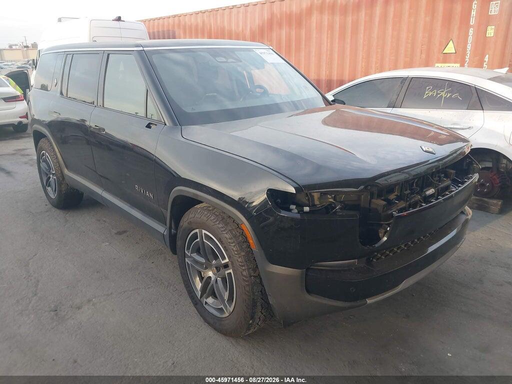 2025 RIVIAN R1S 7PDSGBBA8SN046888