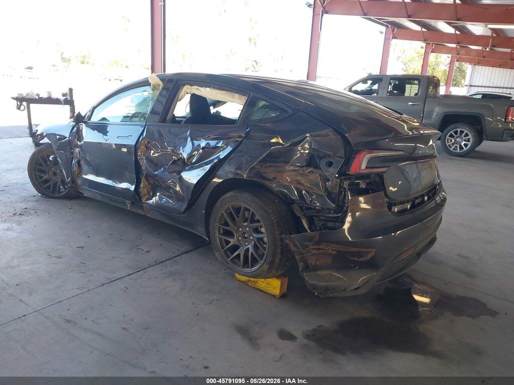 5YJ3E1EA0SF075646 2025 TESLA MODEL 3 photo no. 3