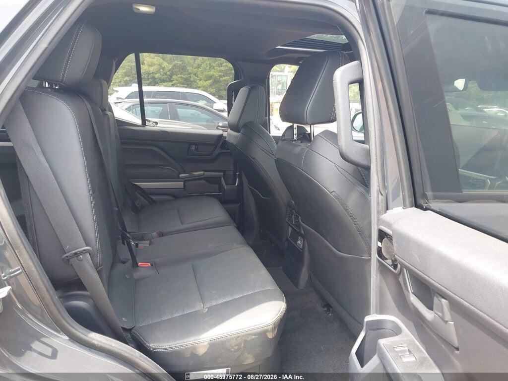 JTEVA5BR0S5070174 2025 TOYOTA 4RUNNER photo no. 8