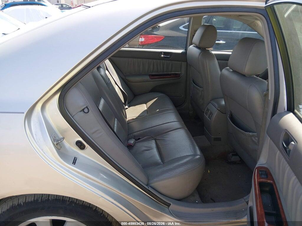 4T1BE30K94U890960 2004 TOYOTA CAMRY photo no. 8