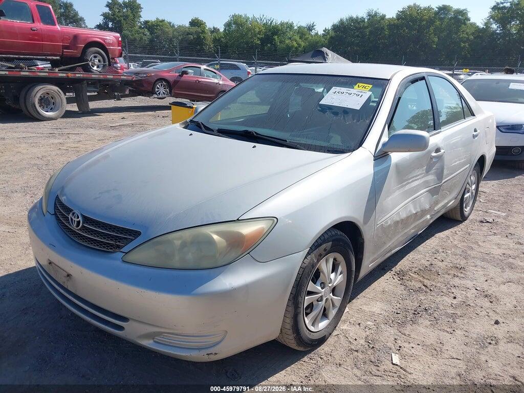 4T1BF32K74U588206 2004 TOYOTA CAMRY photo no. 2