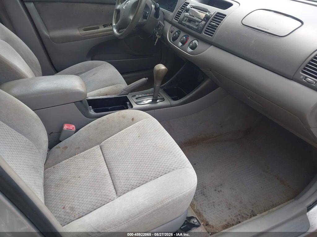 4T1BE32K54U834009 2004 TOYOTA CAMRY photo no. 5