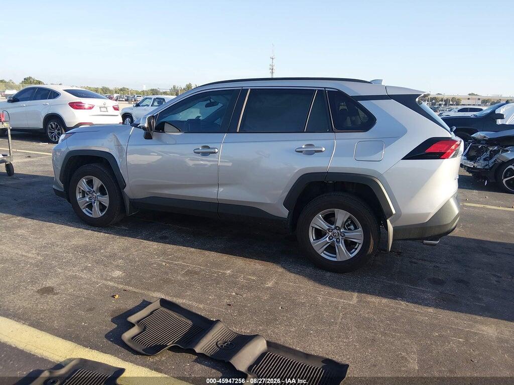 2T3W1RFV2SW422252 2025 TOYOTA RAV4 photo no. 3