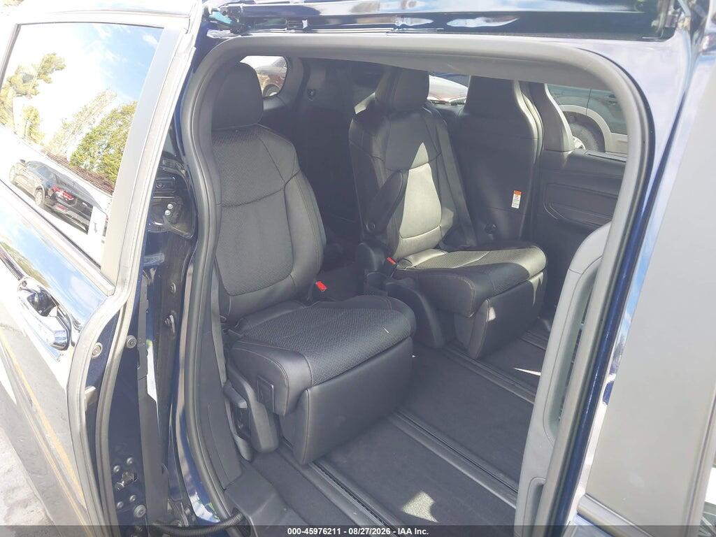 5TDESKFC4SS192939 2025 TOYOTA SIENNA photo no. 8