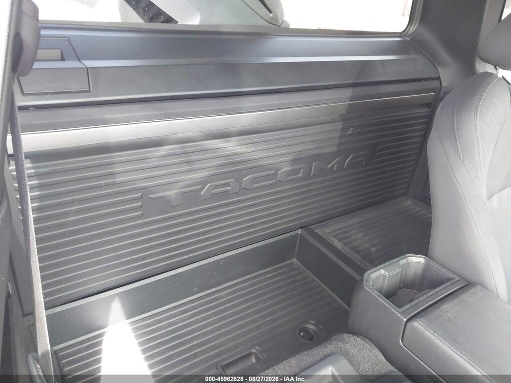 3TYJDAHN2ST036730 2025 TOYOTA TACOMA photo no. 8