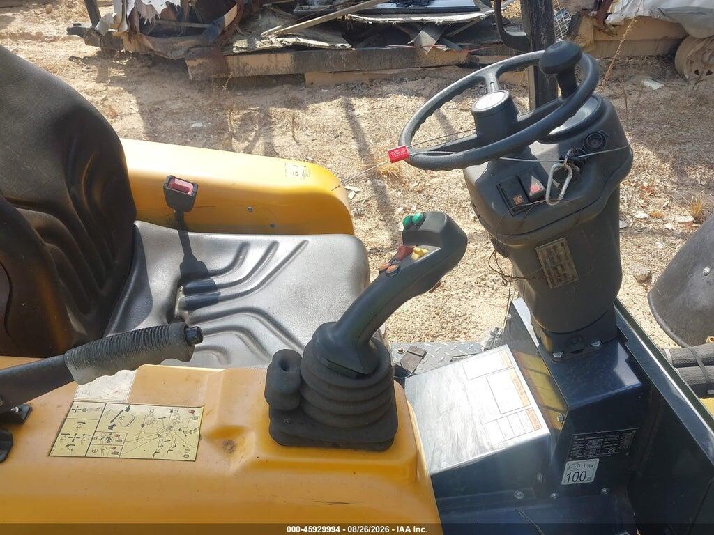 0000000002268C066 2022 SCHAFFER 2630T TRACTOR photo no. 5