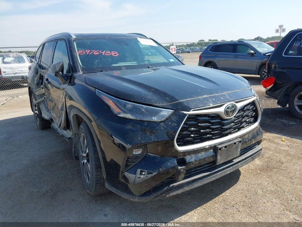 2022 TOYOTA HIGHLANDER 5TDGZRBHXNS181317