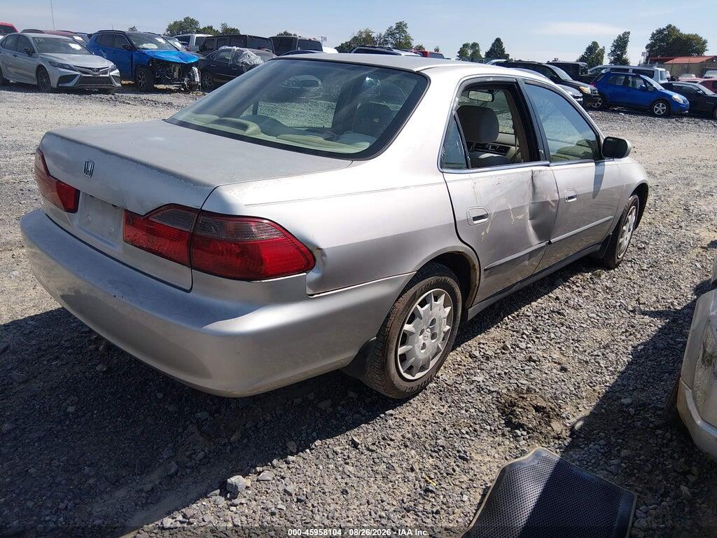 1HGCG5643WA156618 1998 HONDA ACCORD photo no. 4