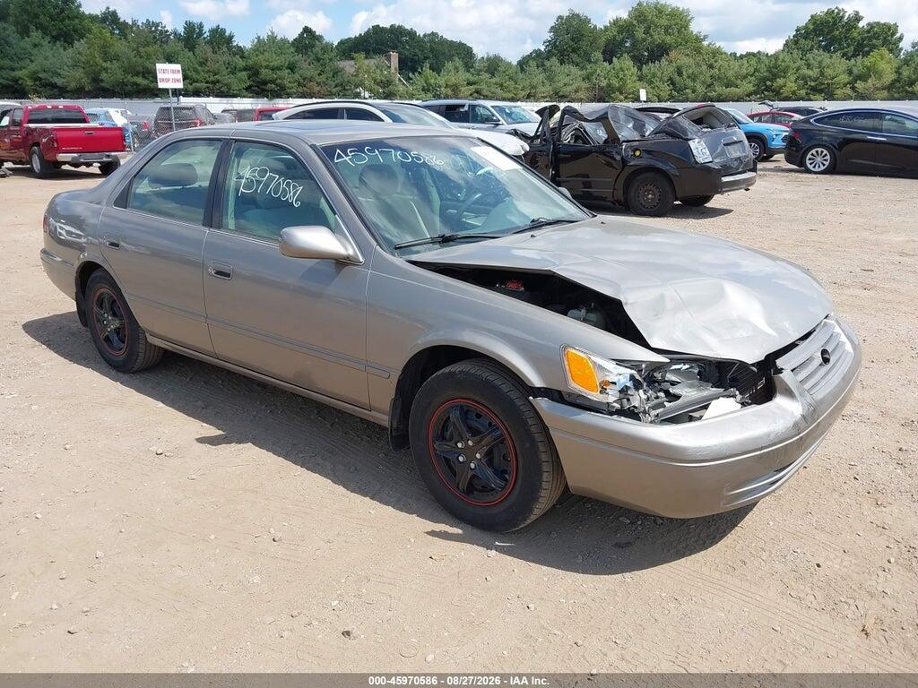 1998 TOYOTA CAMRY 4T1BG28K7WU365133