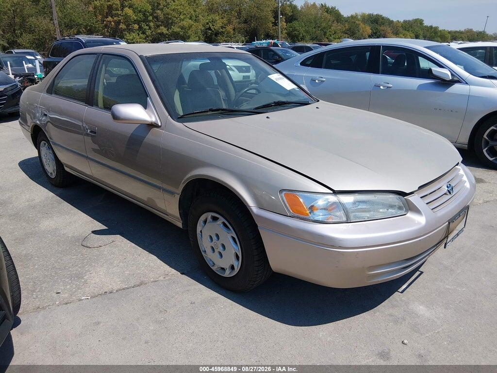 1998 TOYOTA CAMRY JT2BG22K2W0196961