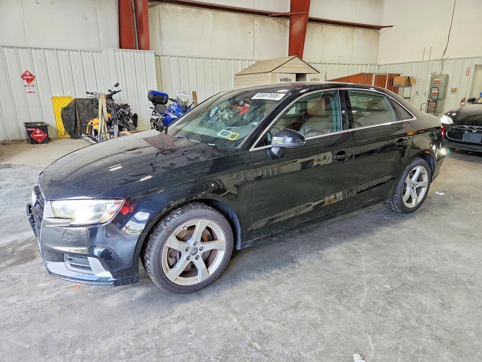 2019 AUDI A3 WAUBEGFF9KA104043