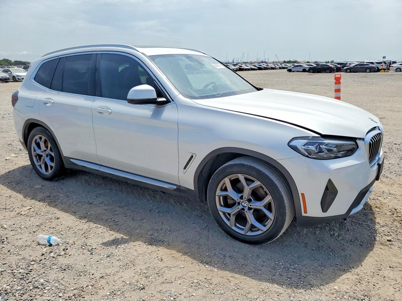 2023 BMW X3 SDRIVE30I — Фото 4 из 12